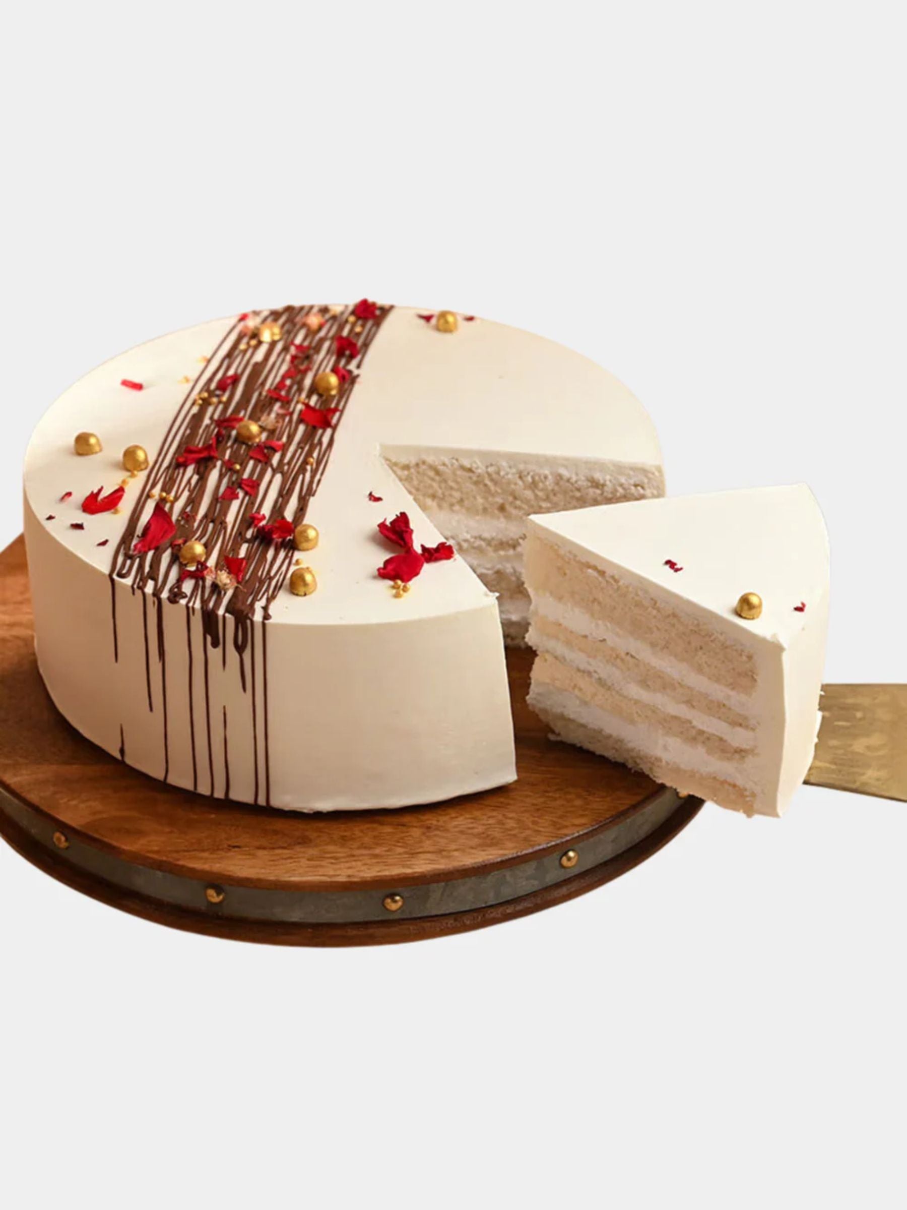 Captivating Vanilla Cake