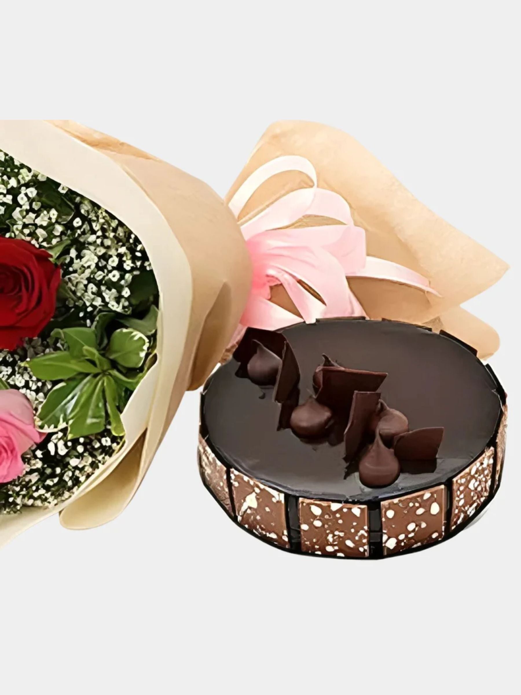 Beautiful Roses Bouquet With Round Chocolate Cake