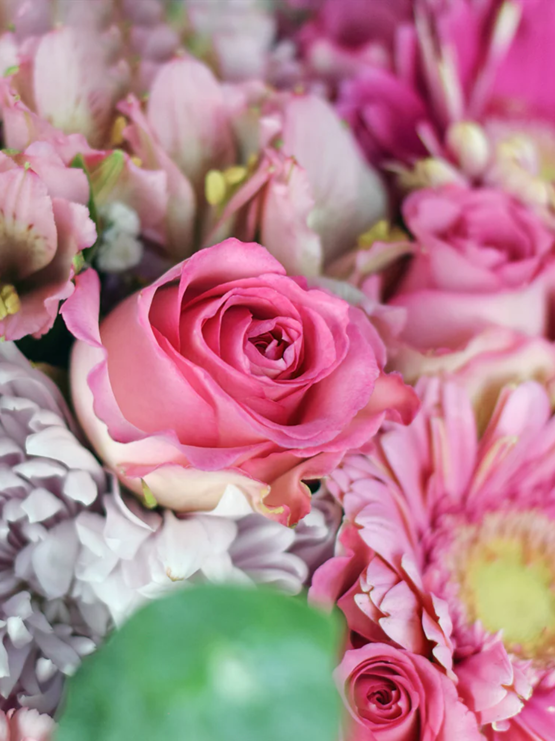 Pretty in Pink Mixed Flowers Bouquet
